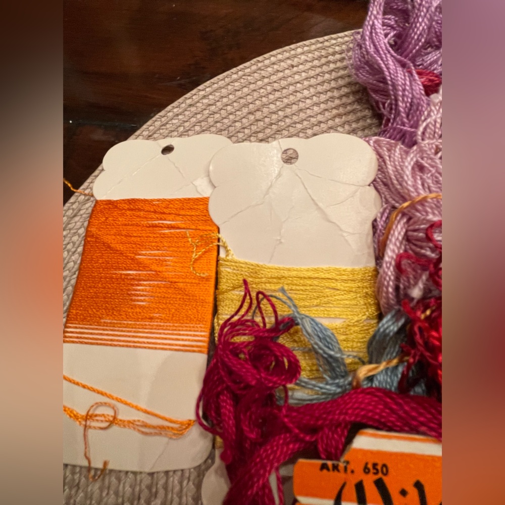 Assorted thread. - Picture 5 of 5